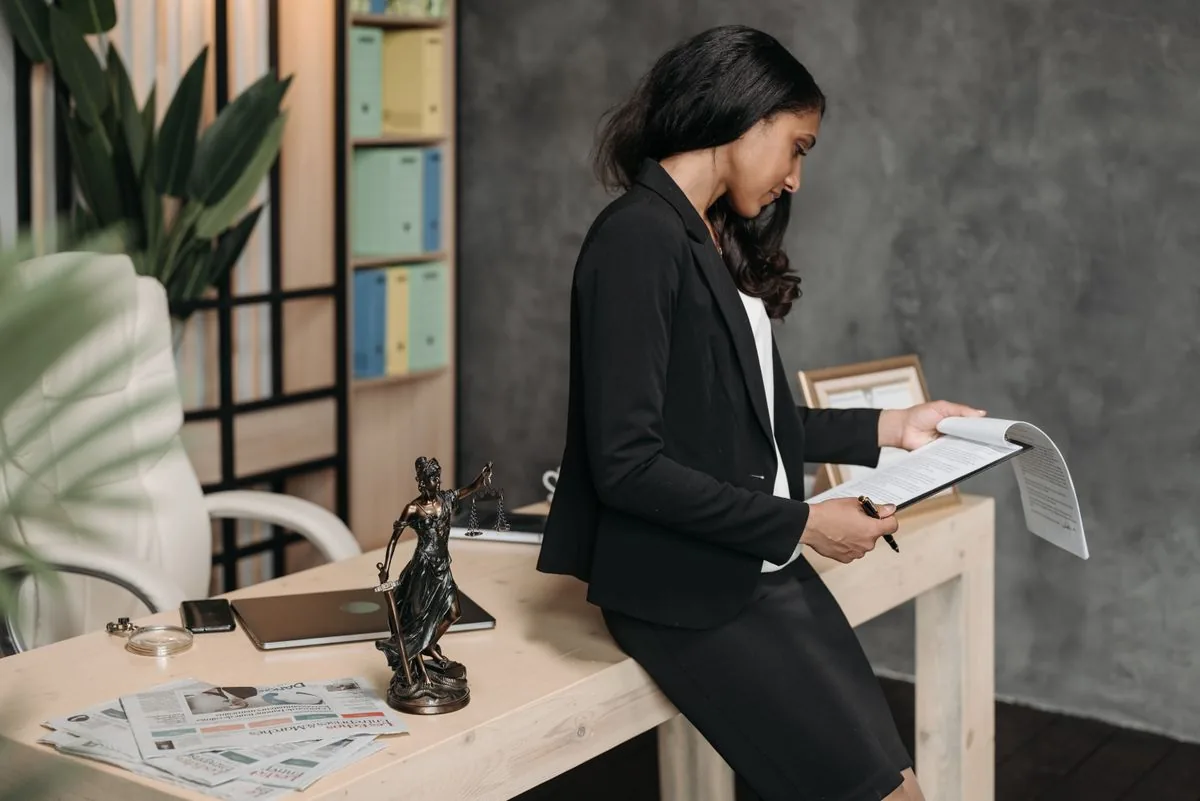Client Identity Verification for Lawyers Canada: 2026 Rules